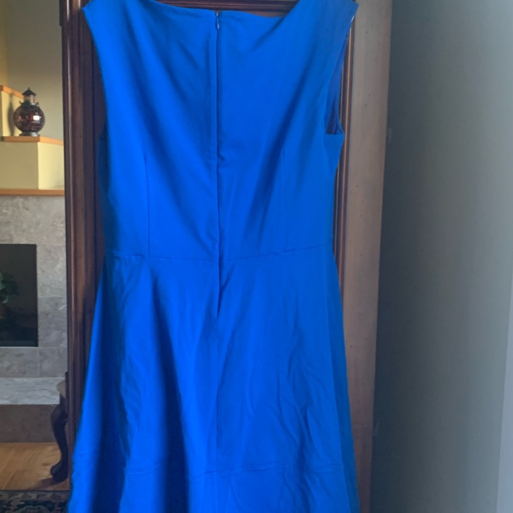 Dress - Picture 3 of 3